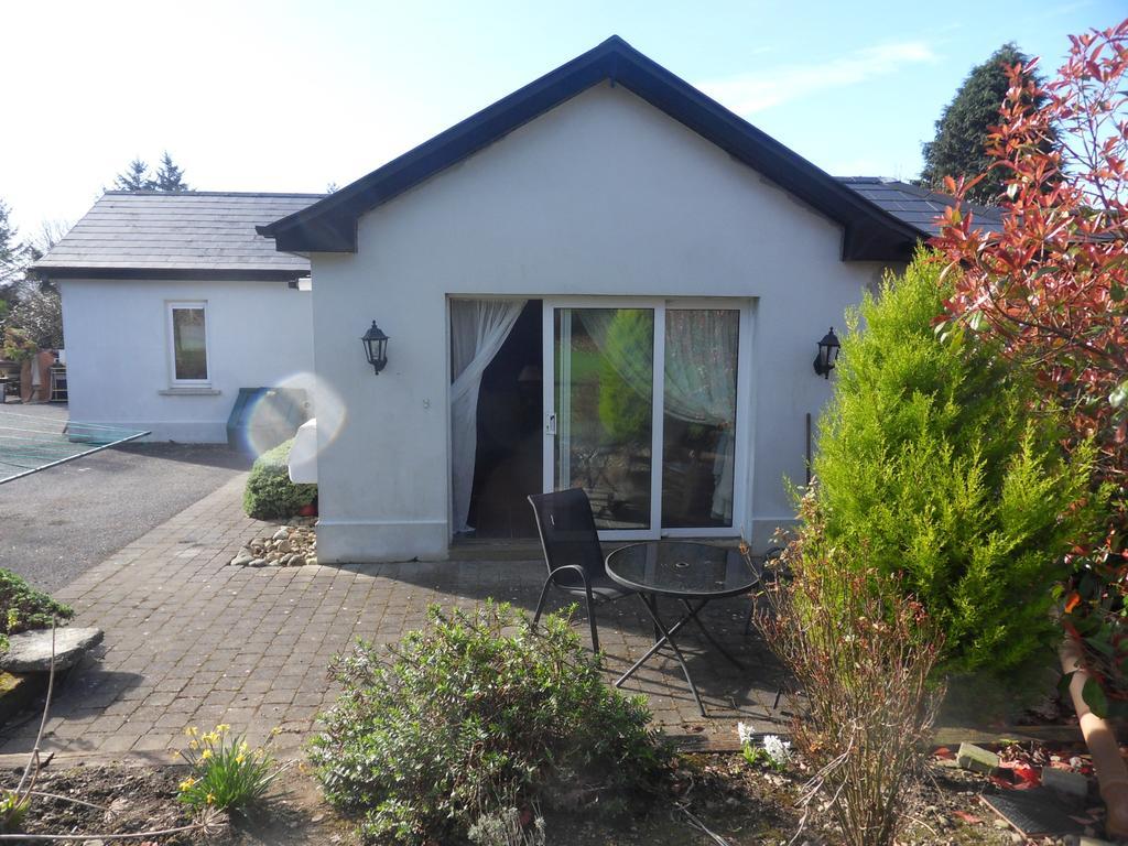 Ethan Cottage Cill Airne Esterno foto