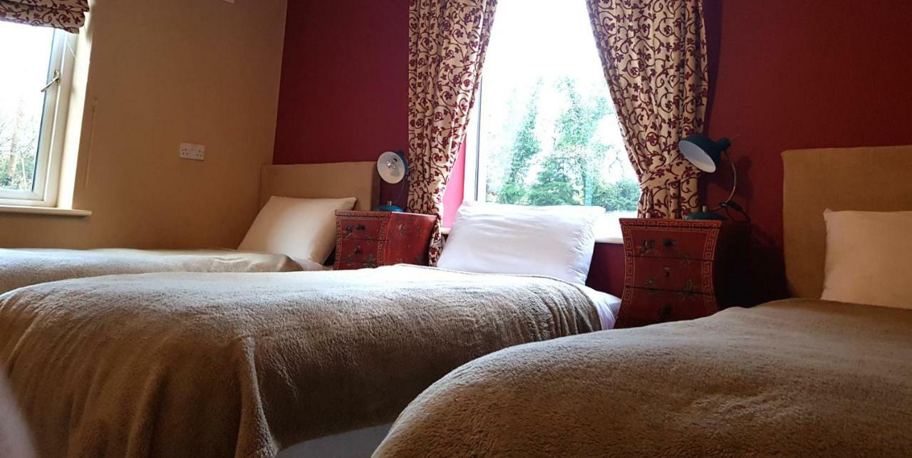 Ethan Cottage Cill Airne Esterno foto